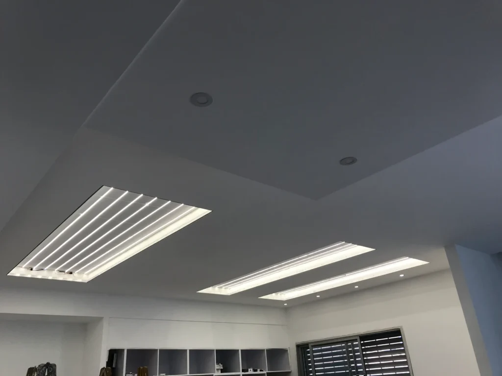 Матовые натяжные потолки